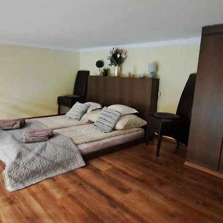 Szandi Belvarosi Apartman Szeged Exteriör bild