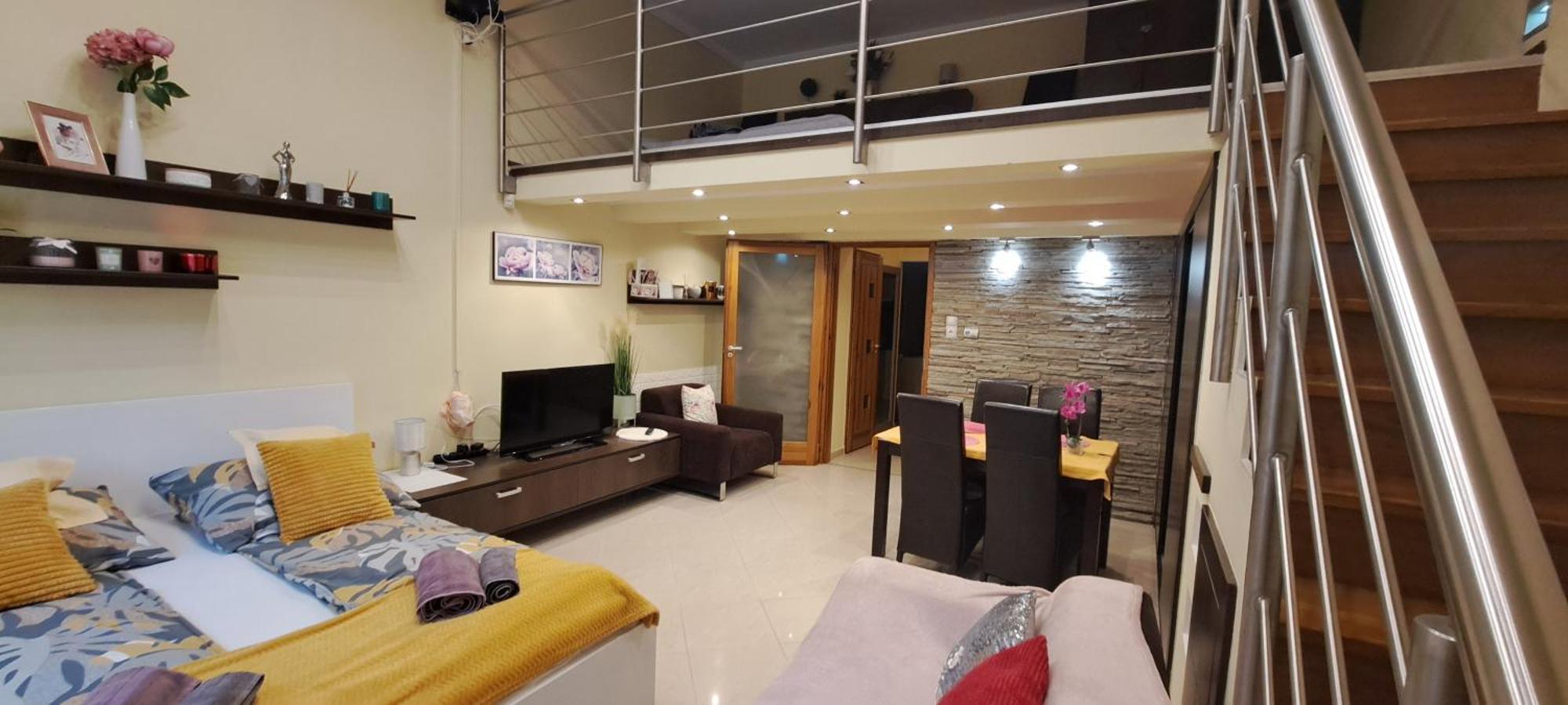 Szandi Belvarosi Apartman Szeged Exteriör bild